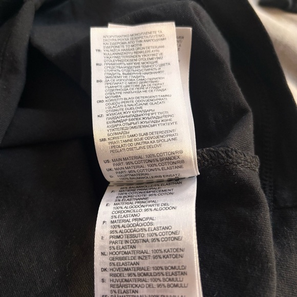 Adidas Original 3 Stripes Tshirt - Picture 6 of 6